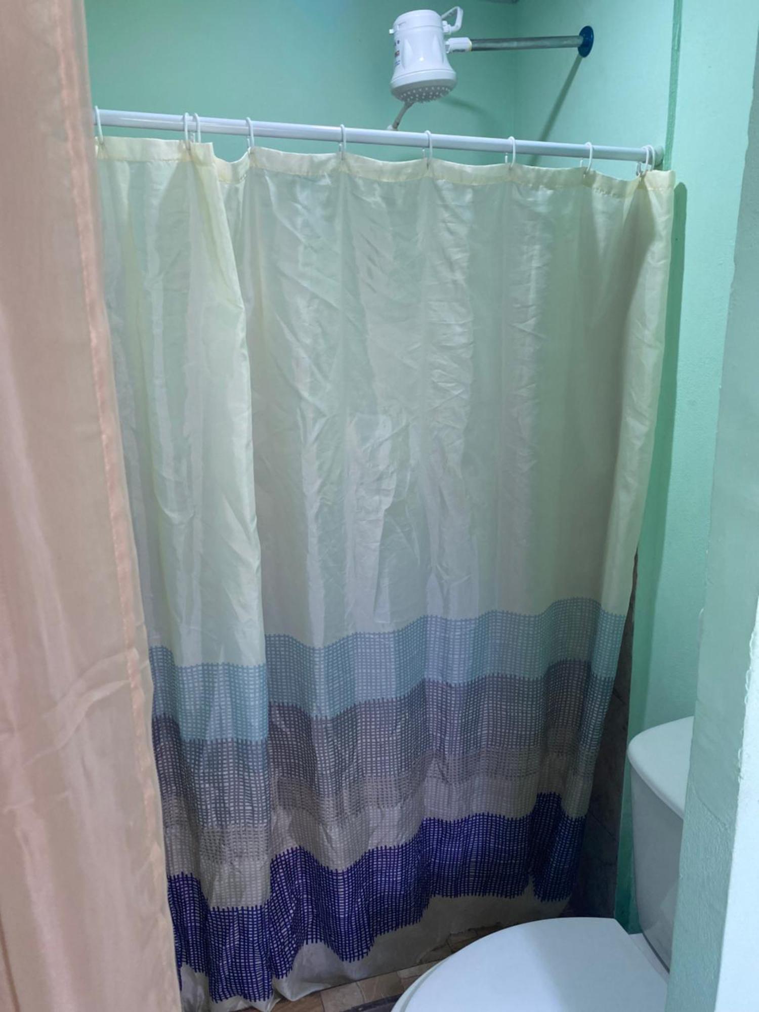 פוארטו לימון Hostel Casa Marina מראה חיצוני תמונה
